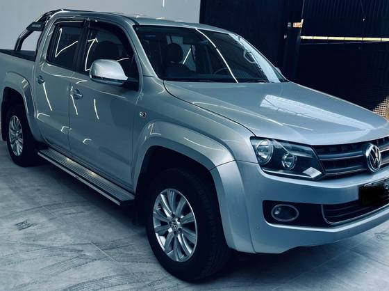 VOLKSWAGEN AMAROK 2.0 HIGHLINE 4X4 CD 16V TURBO INTERCOOLER DIESEL 4P AUTOMÁTICO VOLKSWAGEN AMAROK 2.0 HIGHLINE 4X4 CD 16V TURBO INTERCOOLER DIESEL 4P AUTOMÁTICO